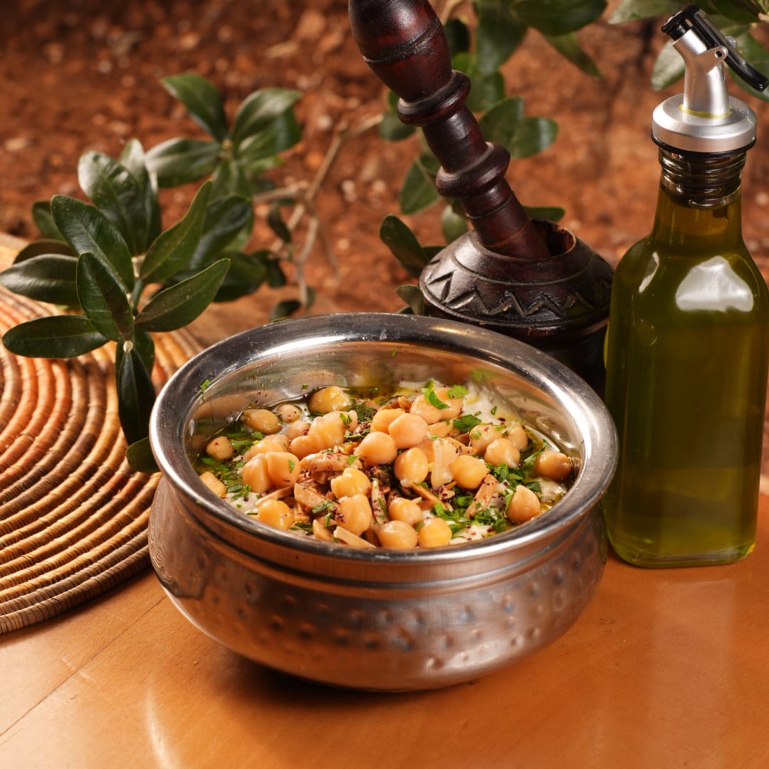 Fatteh with Oil & Nuts